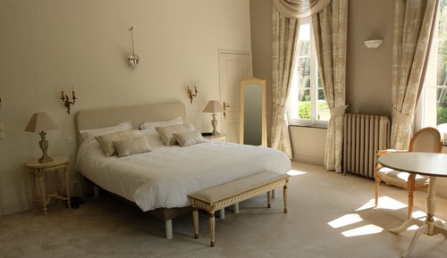 Honeymoon Room