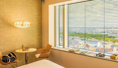 Superior Room, 1 King Bed