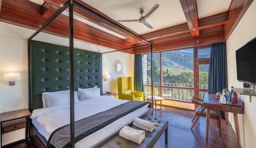 Deluxe Room, Balcony, Valley View