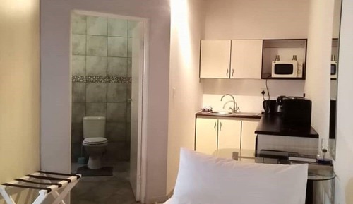 Self-Catering Unit 1