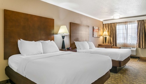Standard Room, 2 Queen Beds, Non Smoking, Refrigerator
