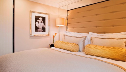 Deluxe Room, 1 King Bed