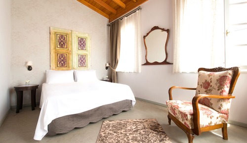 Classic Double Room