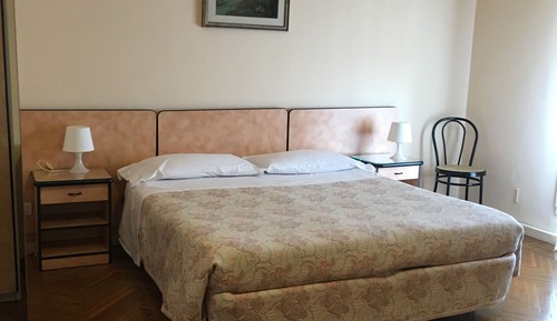 Double or Twin Room, Shared Bathroom (Not Refundable, Shared bathroom)