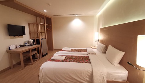 Basic Twin Room
