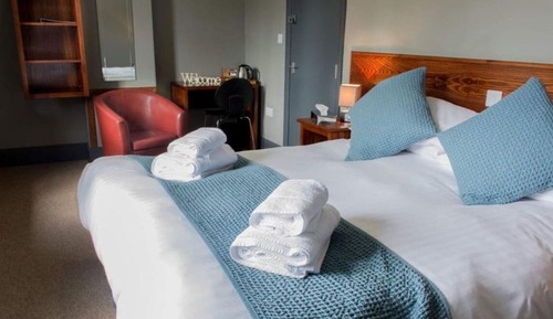 Double or Twin Room, Ensuite