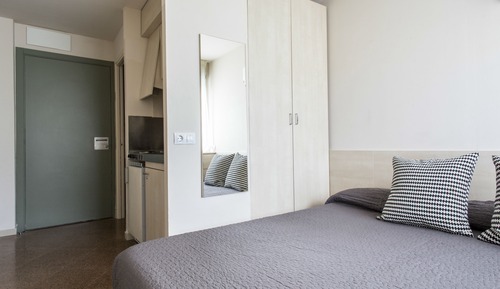 Basic Studio, 1 Double Bed, Kitchenette