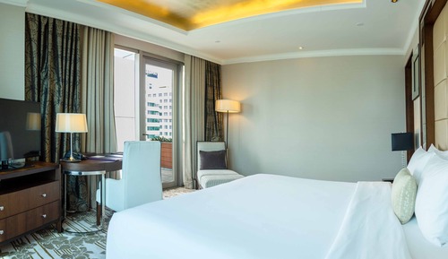 Presidential Suite (Lounge Access)