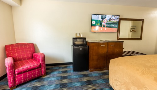 Deluxe Room, 1 King Bed, Non Smoking