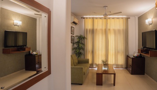 Executive Room, 1 Double Bed, Smoking, Refrigerator