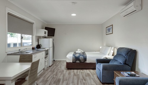 Standard Studio Cabin