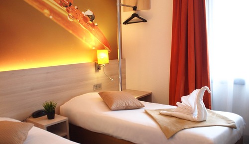 Twin Room