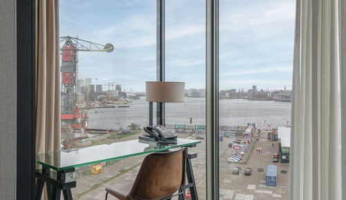 Superior Room, 1 Queen Bed, Non Smoking (Water View)