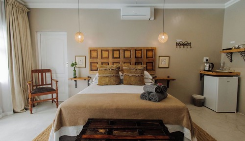 Standard Double Room with Pool access