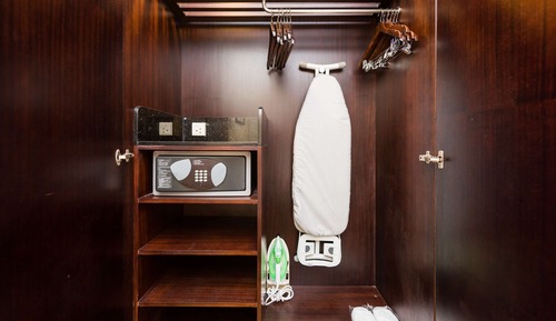 Presidential Suite