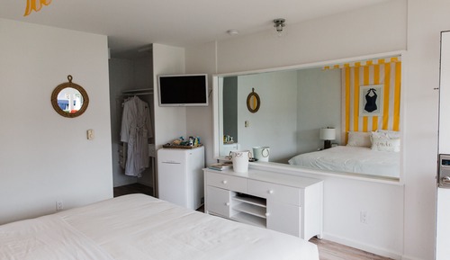 Club King Bed