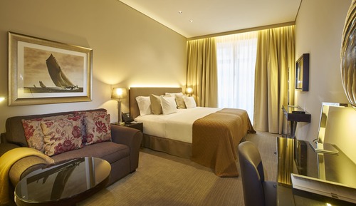 Deluxe Double or Twin Room