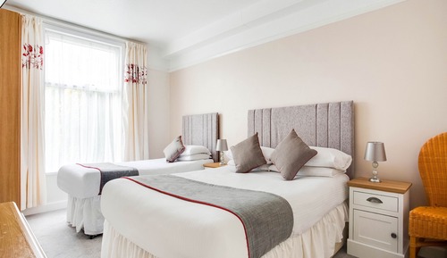 Standard Family of 3 Room