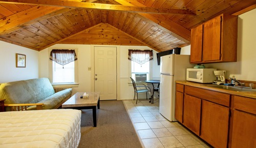 Large Two Room Cottage with Shared Balcony