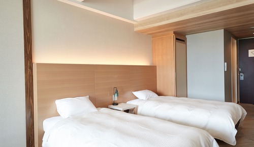 [Mountain View] Japanese Western Room, 36 sqm