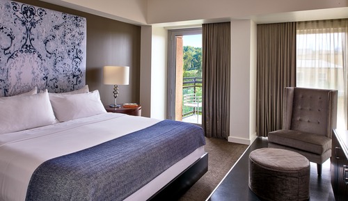 Deluxe Room, 1 King Bed, Balcony