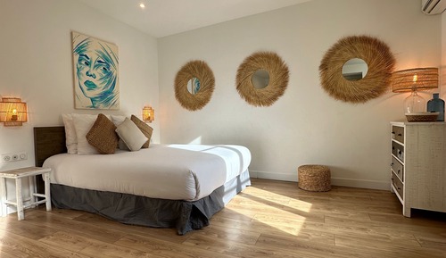 Executive Studio Suite