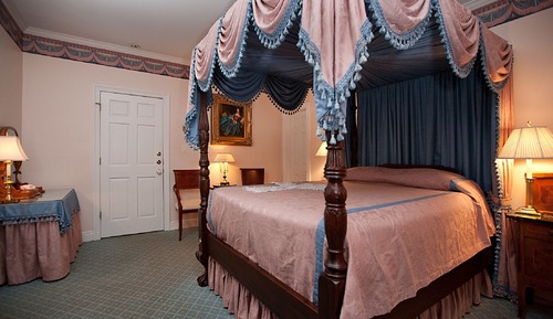 Deluxe Suite, 1 King Bed