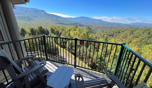Condo, Multiple Beds, Balcony, Mountain View (#E306 - No Pets Allowed)