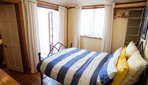 Double Room (Room 3)