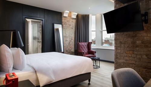 Premium Room (St Georges View)