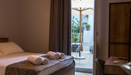 Basic Double Room