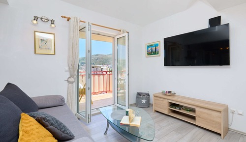 Apartment (3 Bedrooms)