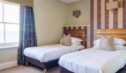 Standard Twin Room, 2 Twin Beds, Non Smoking, Sea View