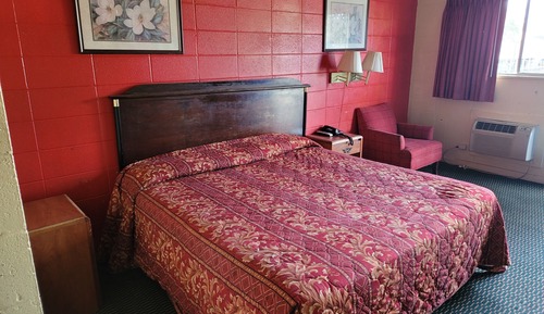 Basic Single Room