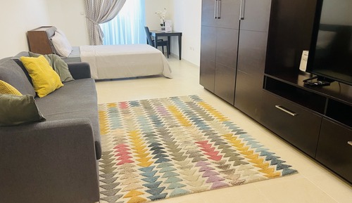 Premium Studio, Tower