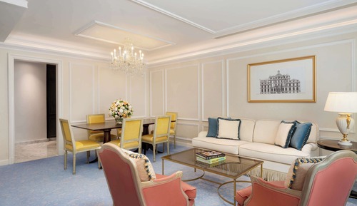 Suite, 3 Bedrooms (Residential)