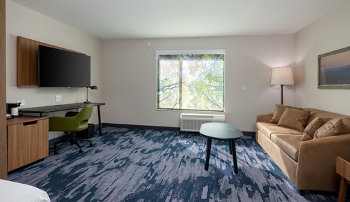 Suite, 2 Queen Beds (Mobility Accessible, Roll-In Shower)