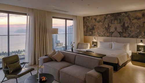 Senior Suite