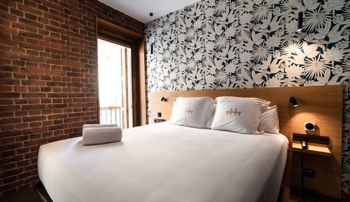 Double Room, Balcony