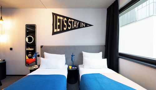 Deluxe Twin Room