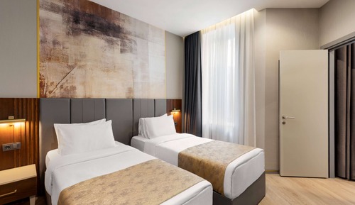Premium Room, Multiple Beds, Non Smoking (Chamber, No Balcony)