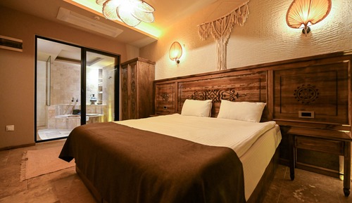 Premium Suite