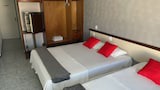 Standard Triple Room, Garden View