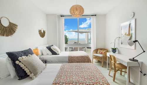 Bay View 2 Bedroom Apartment with Private Terrace