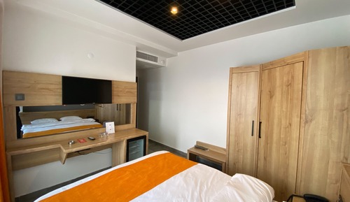 Standard Room, 1 Double Bed, City View