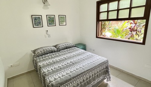 Deluxe Studio