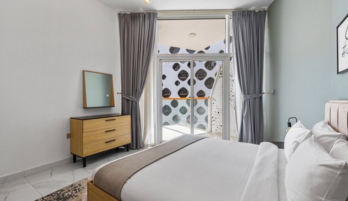 One Bedroom family apartment with Burj Khalifa View