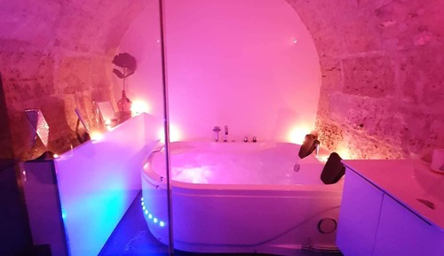 Grand Apartment