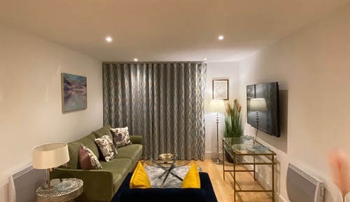 Comfort Apartment, Ensuite (2 bed in Vauxhall)