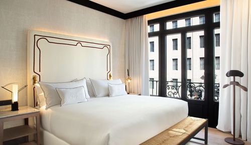 Family Suite, 1 King Bed, Connecting Rooms (Family Connecting Suite)
